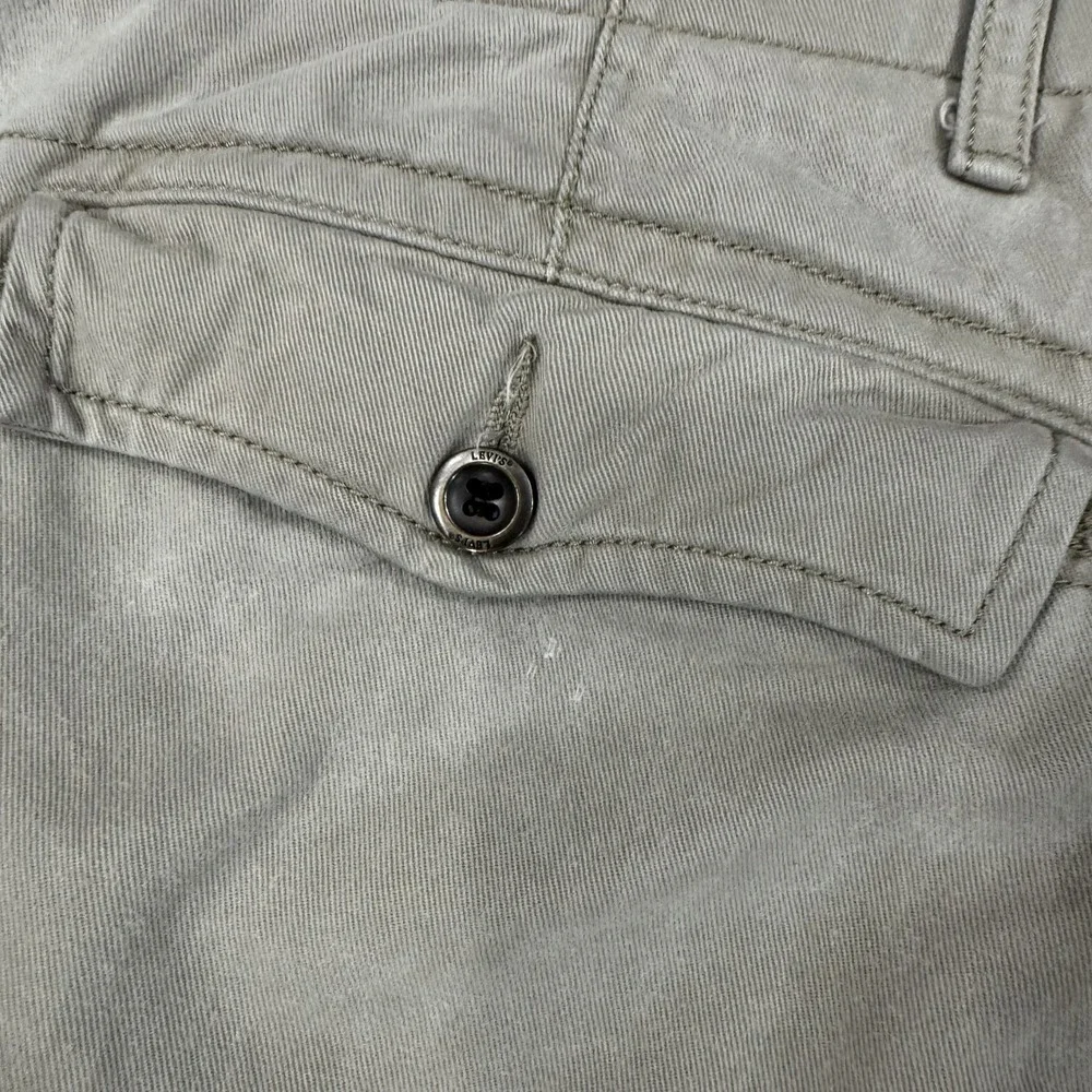 Levis Shorts Mens 40 Beige Carrier Cargo Utility‎ Trail Hiking Outdoor Skater